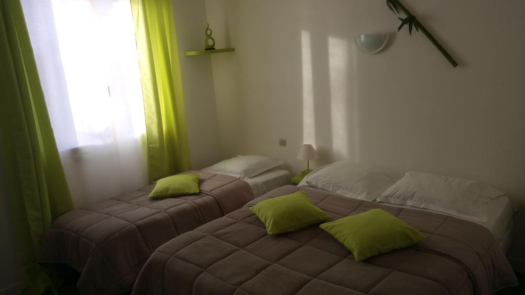 Hotel Montespan لوساك ليه شاتو المظهر الخارجي الصورة
